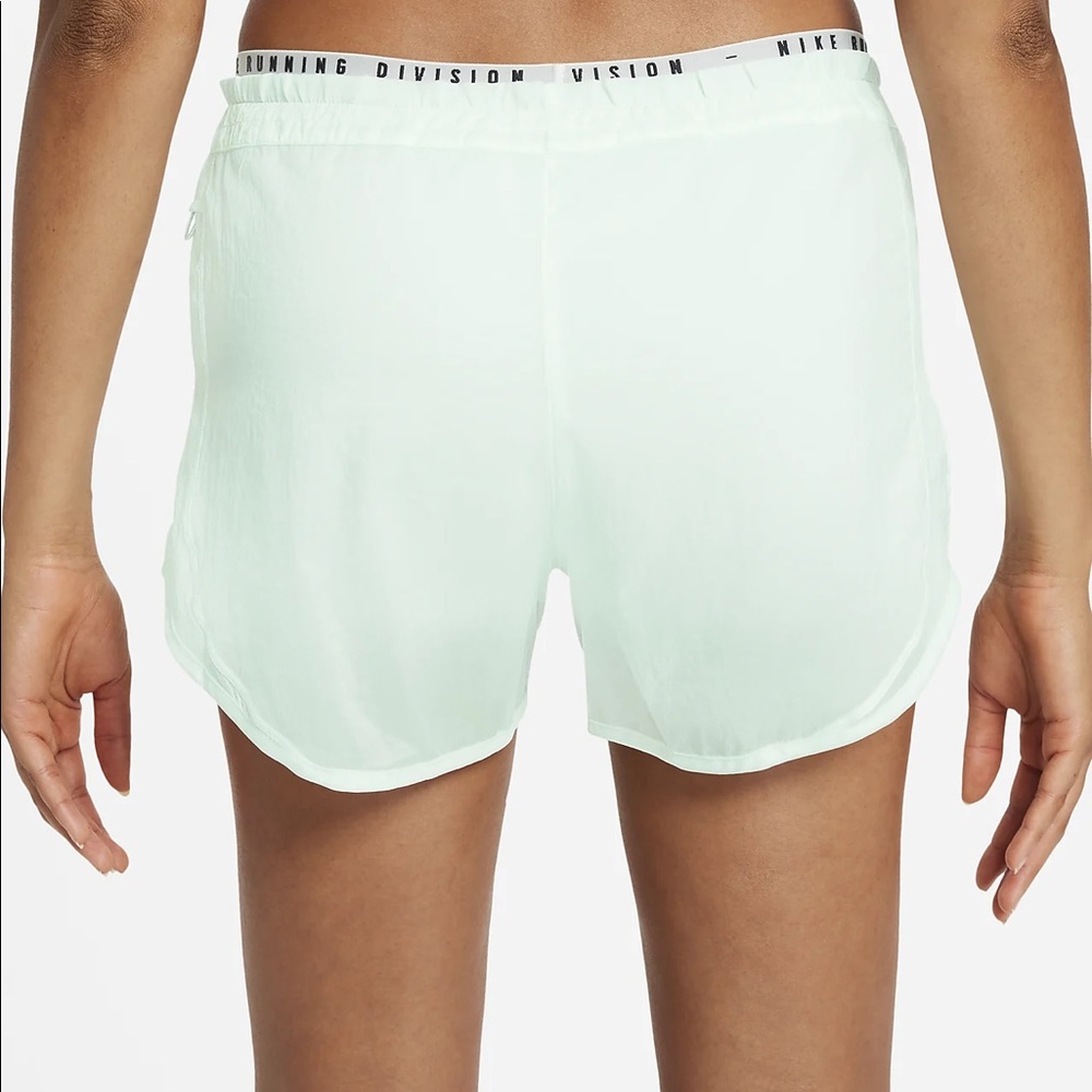Nike Tempo Luxe 2-In-1 Running Shorts - Picture 3 of 13
